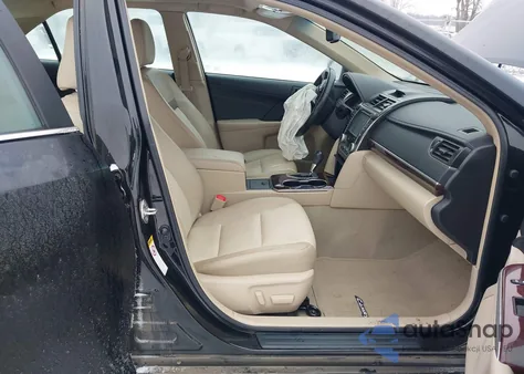 2014 Toyota Camry Xle z USA, uszkodzony, nr VIN 4T1BF1FK5EU801363